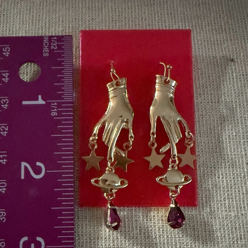 Source Unknown Gold Hand and Purple Teardrop Earrings - Picture 3 of 5